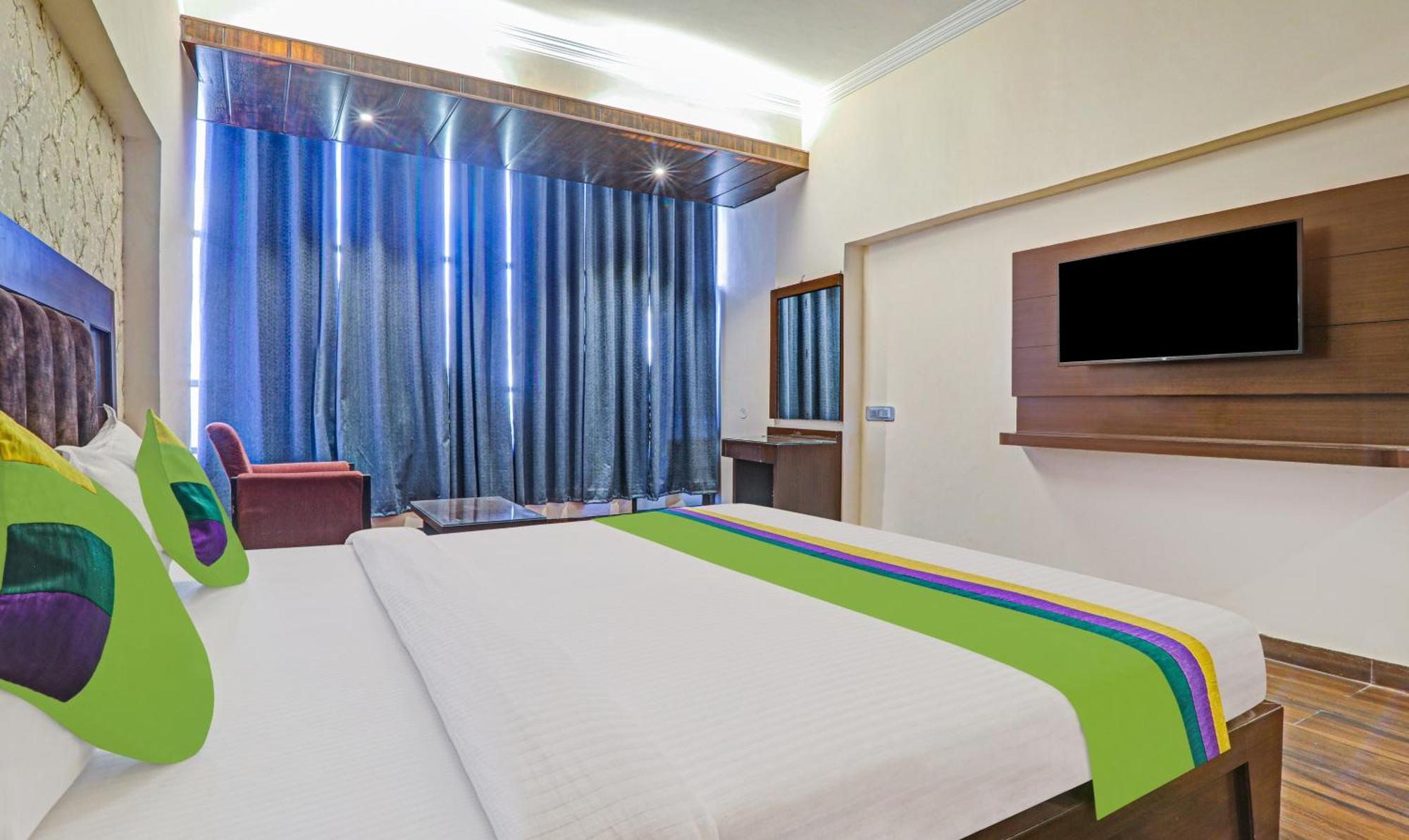Hotel The Golden Bird Agra  Extérieur photo