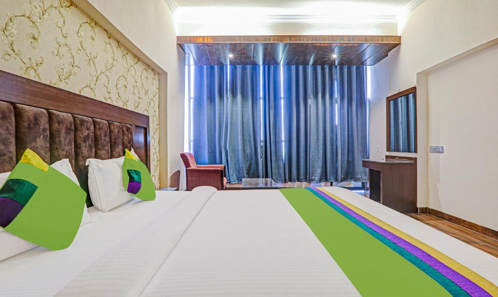 Hotel The Golden Bird Agra  Extérieur photo